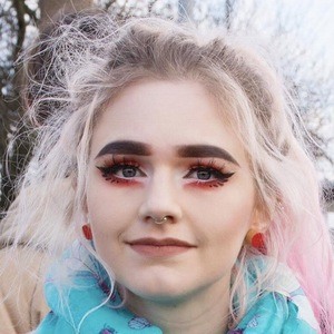 kate louise powell feet 1