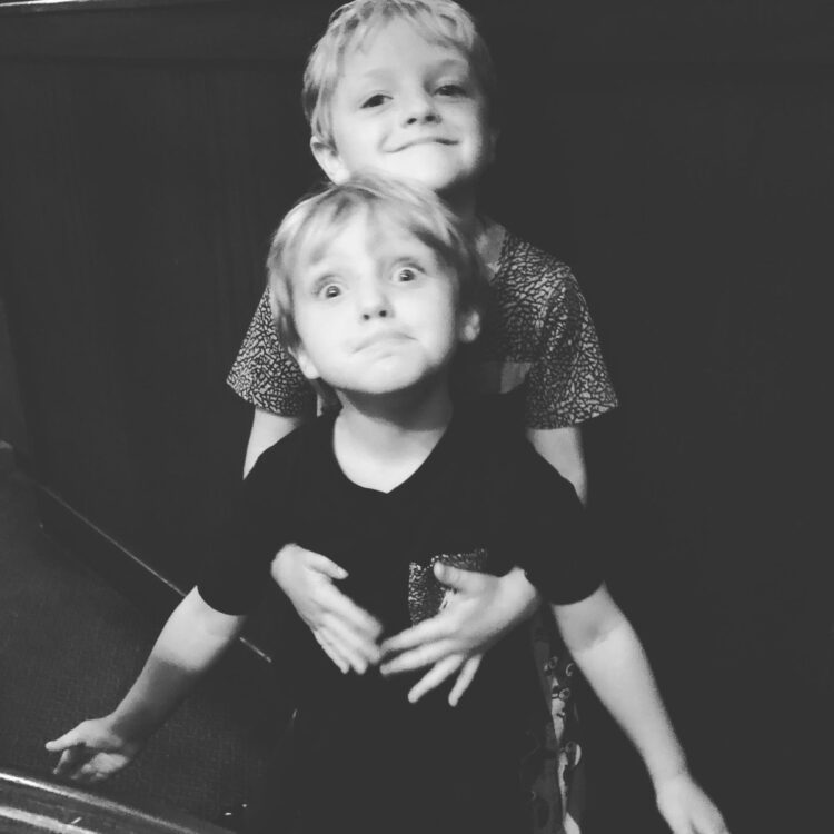 kate major lohan feet 3