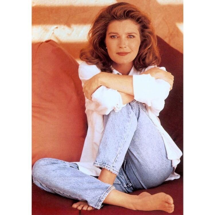 kate mulgrew feet 5