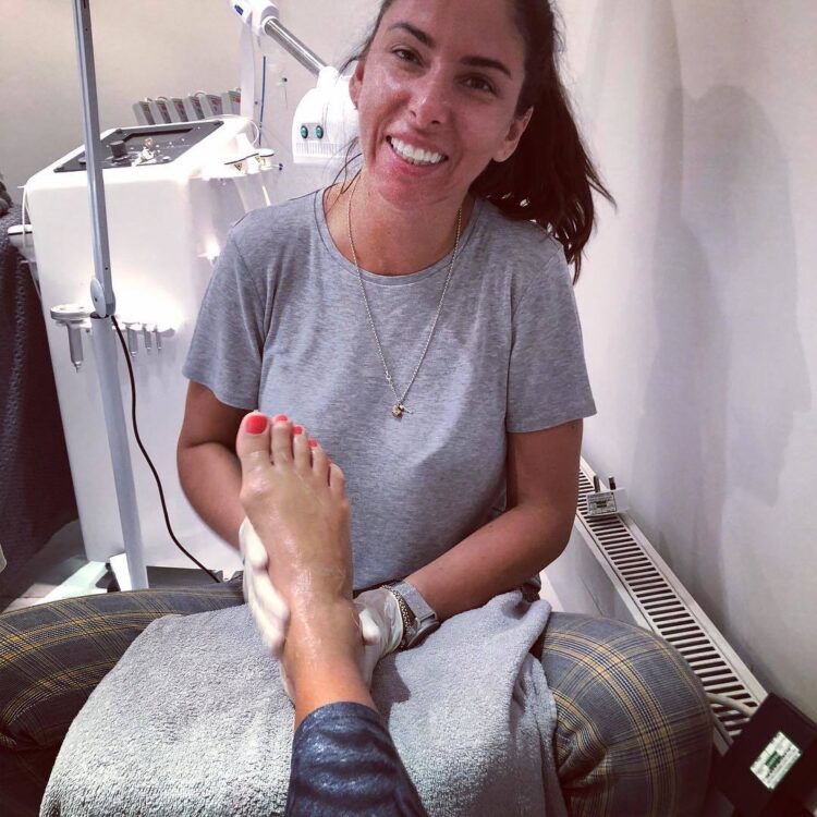 kate silverton feet 4