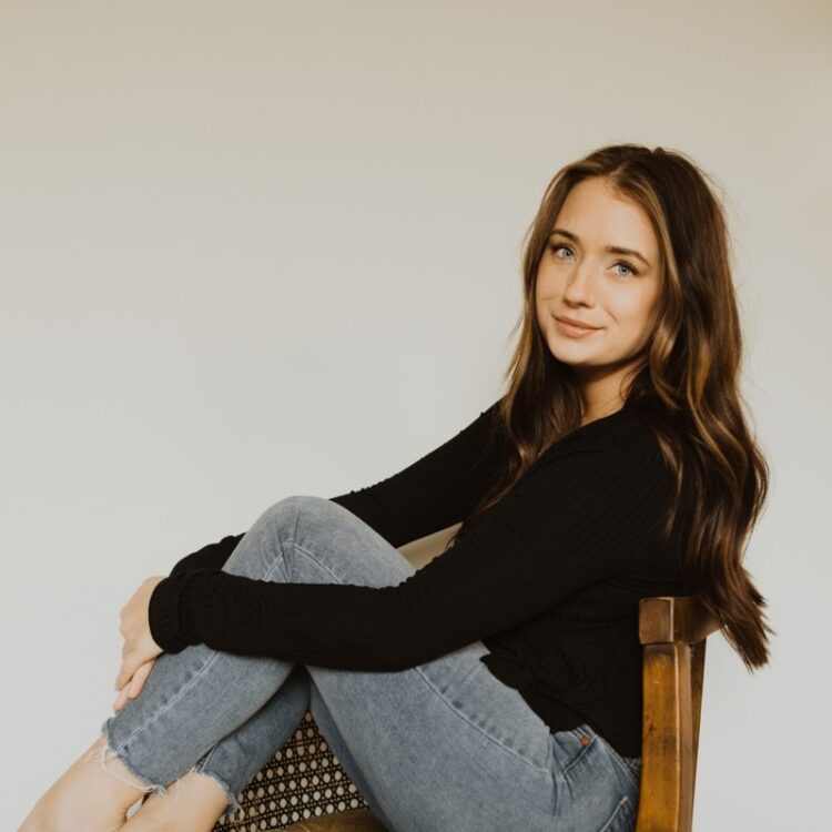 katelyn ashley feet 6