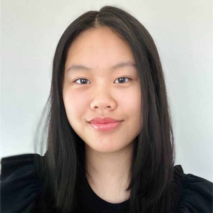 katelyn mcfadden feet 5