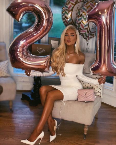 katerina rozmajzl feet 6