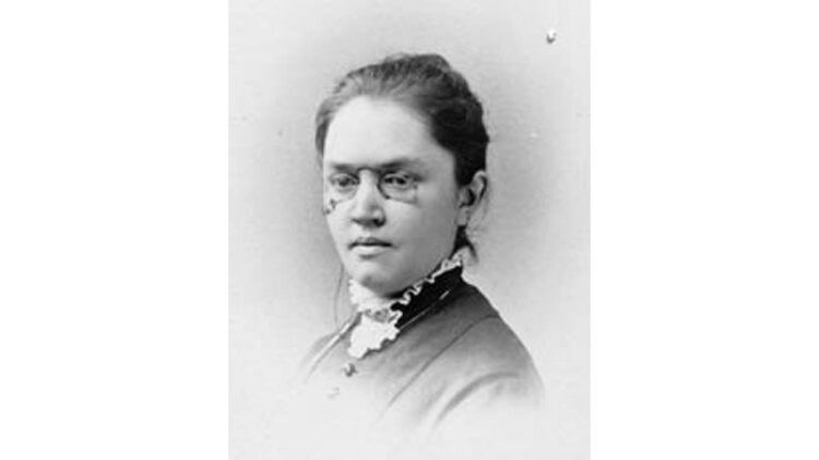 katharine lee bates feet 2