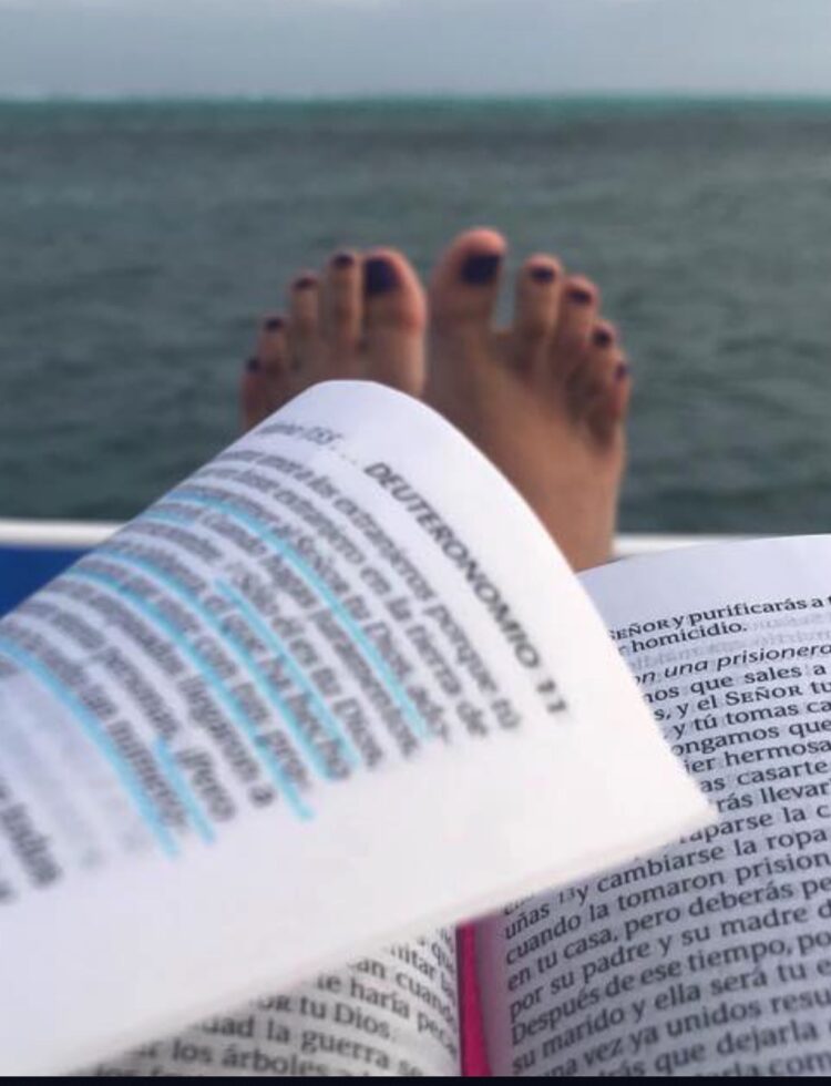 katherine escobar farfan feet 4