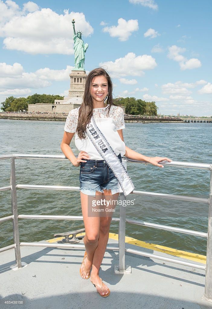 katherine haik feet 4