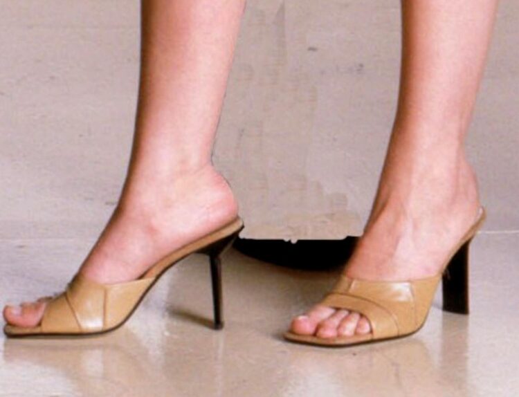 katherine heigl feet 5