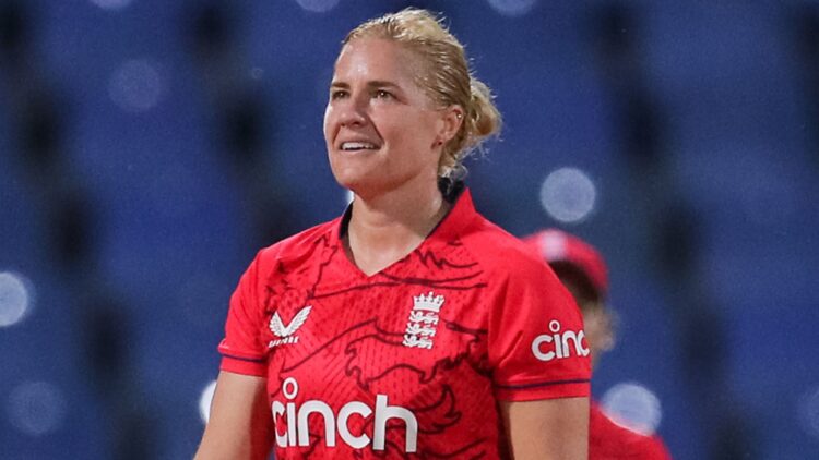 katherine sciver brunt feet 4