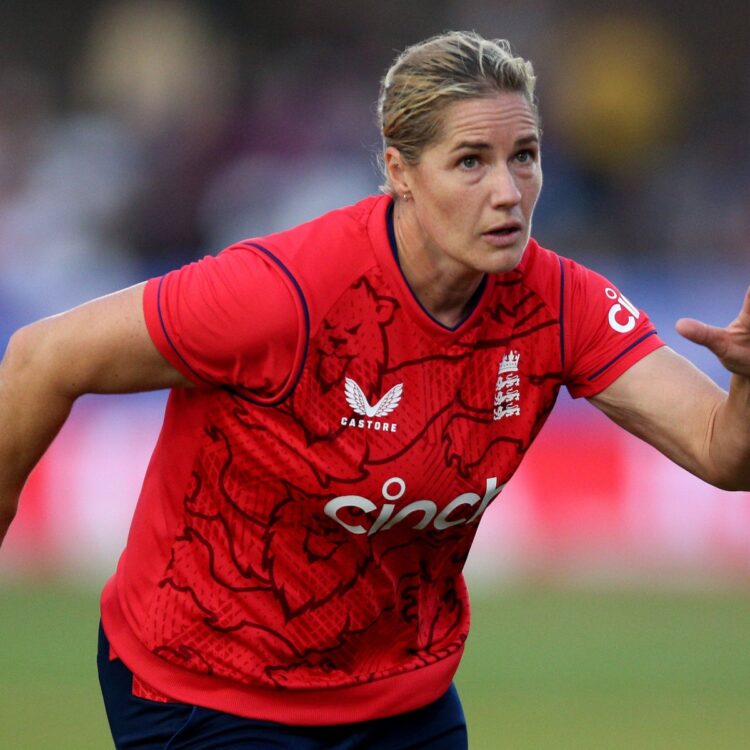 katherine sciver brunt feet 6