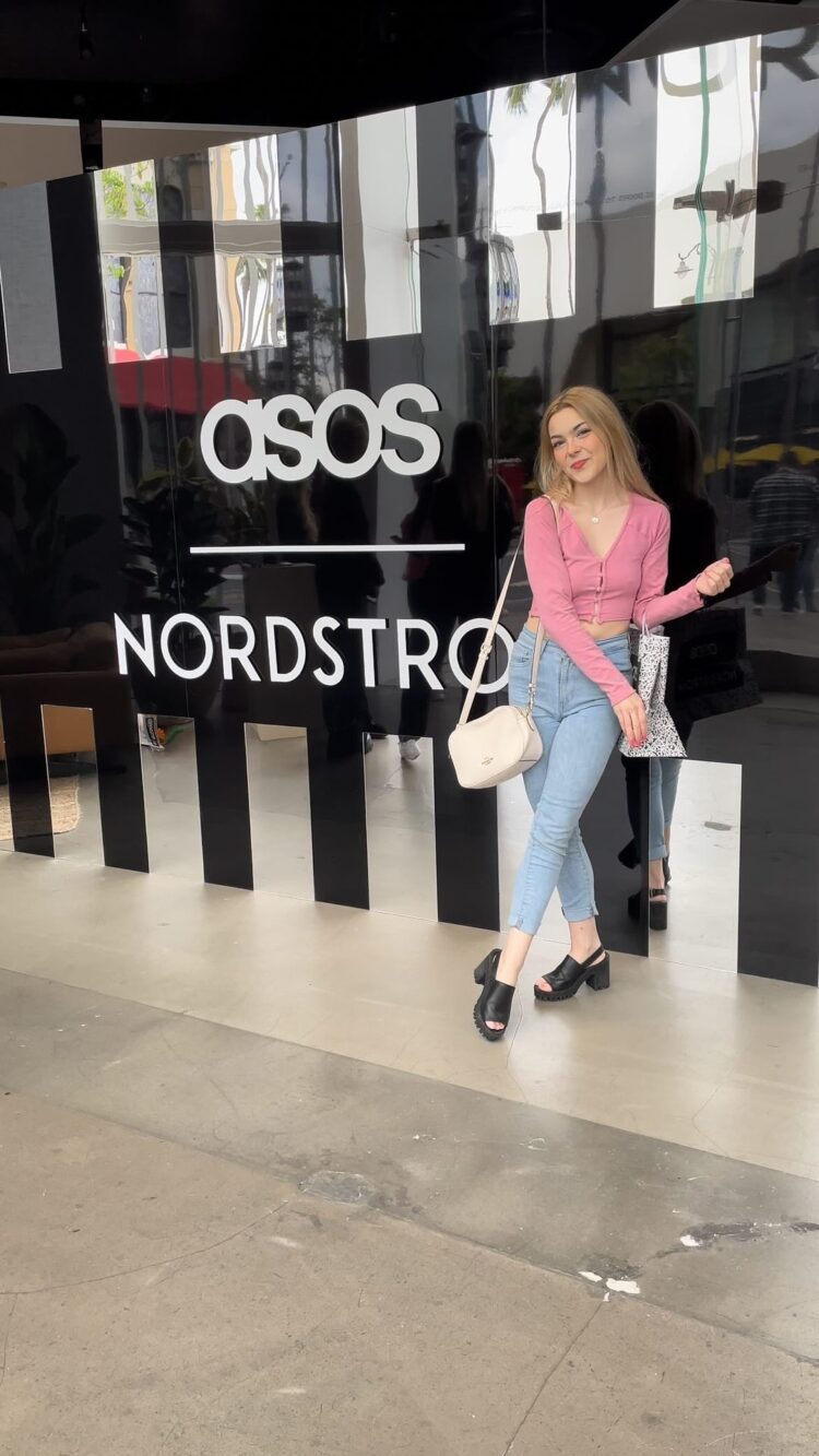 katherine steele feet 3