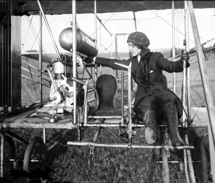 katherine stinson feet 6