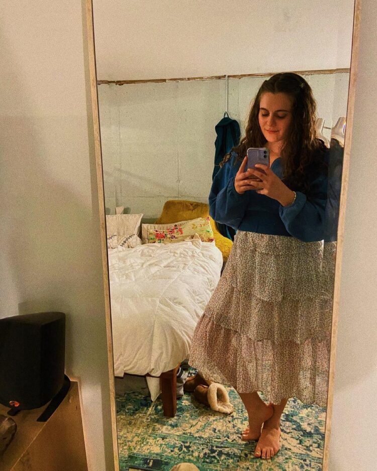 katherine winston feet 1