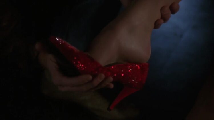 kathleen turner feet 6
