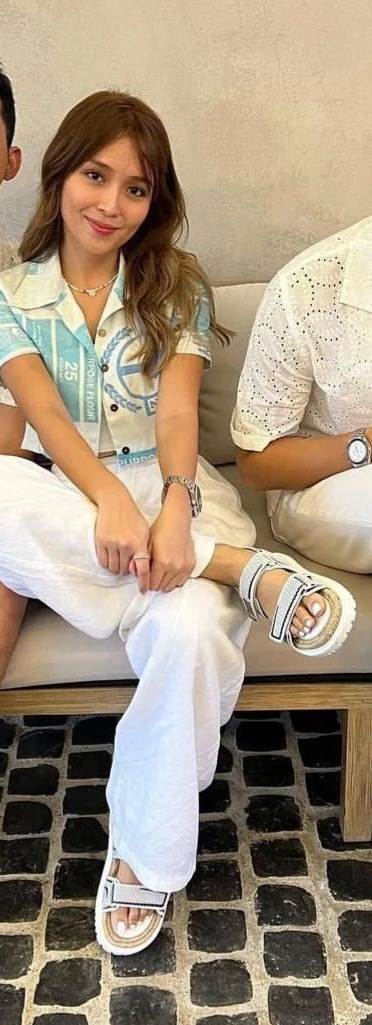 kathryn bernardo feet 6