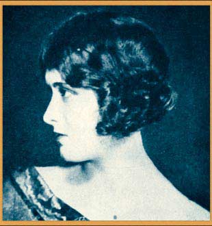 kathryn mcguire feet 5