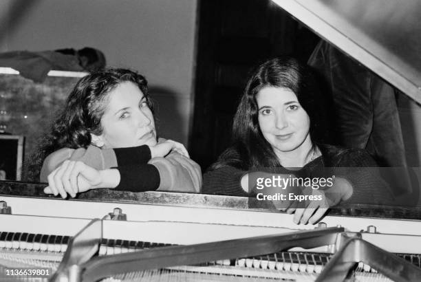 katia labeque feet 3