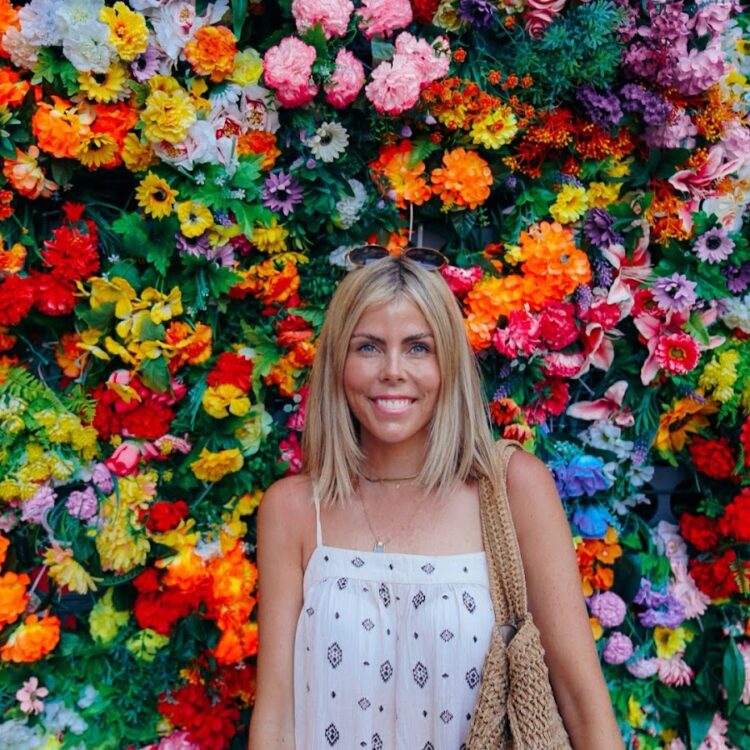 katie ellison feet 5