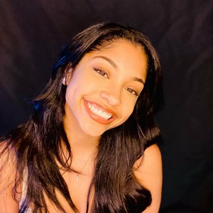 katie florence feet 1