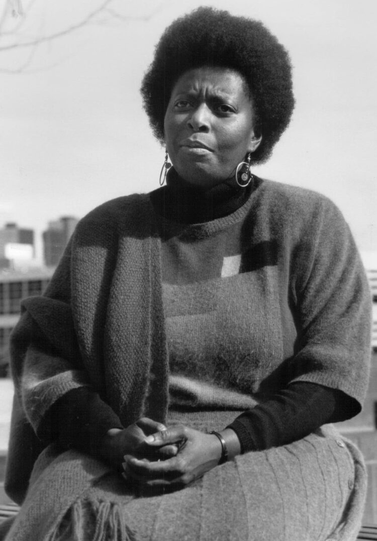 katie geneva cannon feet 4