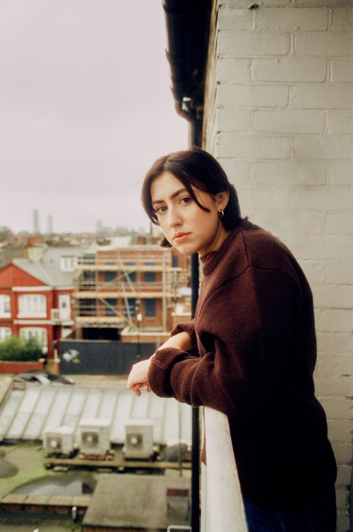 katie gregson macleod feet 5