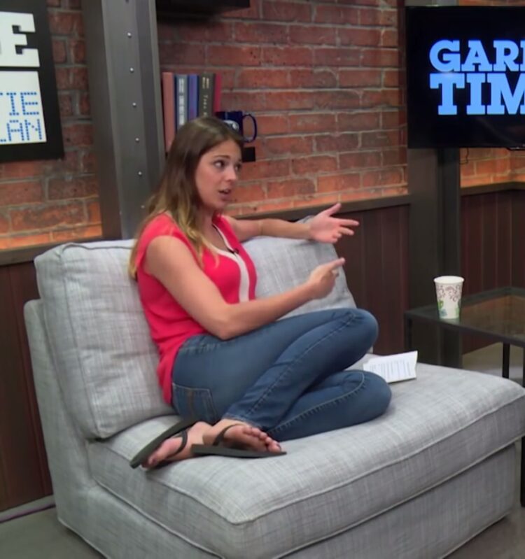 katie nolan feet 2