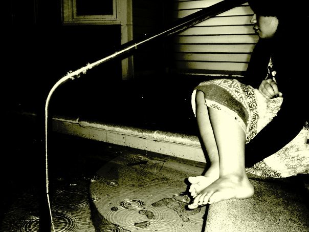 katie raymond feet 3