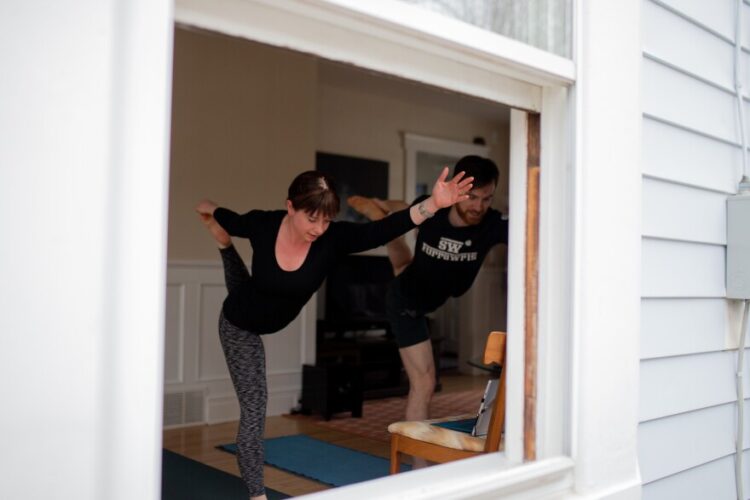 katie raymond feet 4