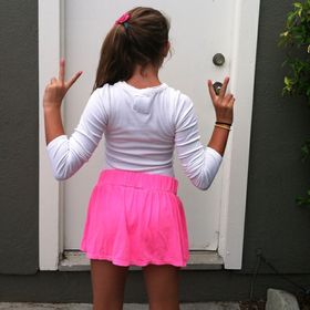 katie rugnetta feet 5