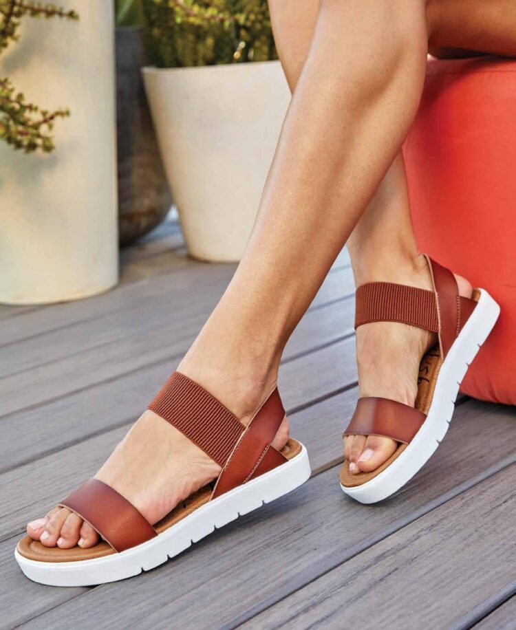 katie soellner feet 4