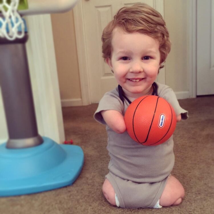 katie whiddon feet 3