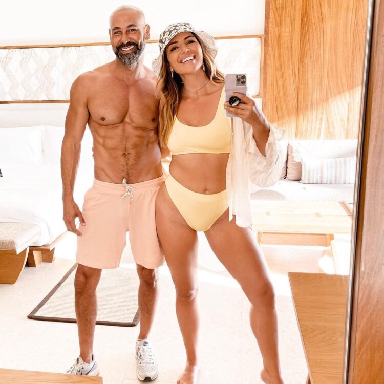 katie willcox feet 1