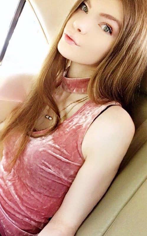 katiebegolden feet 3