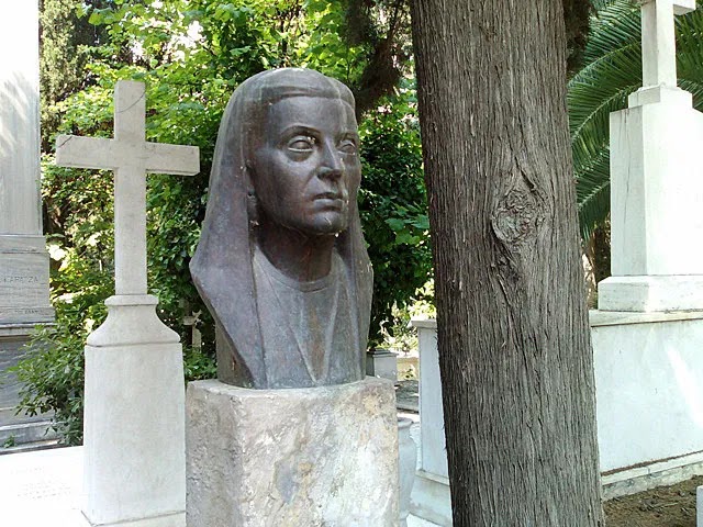 katina paxinou feet 6