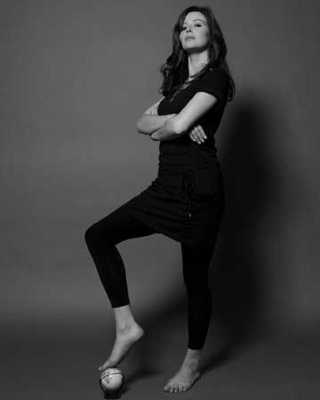 katrin bauerfeind feet 3