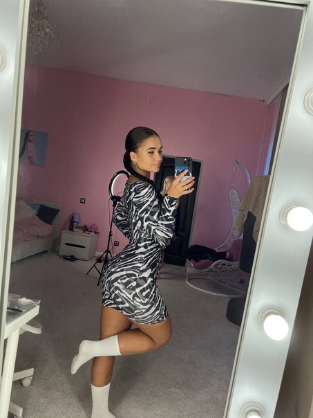 katya golysheva feet 3