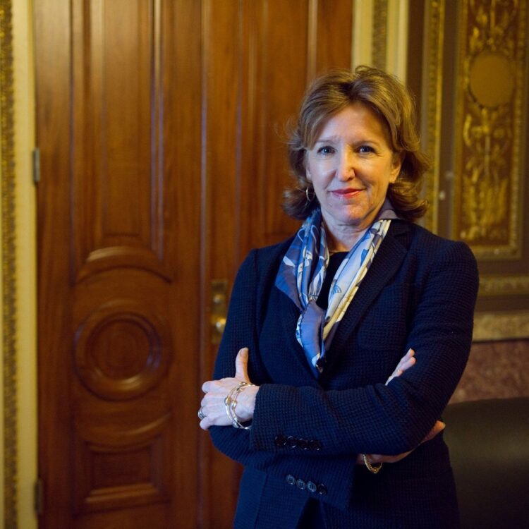 kay hagan feet 5