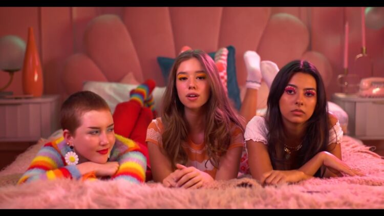 kayla divenere feet 3