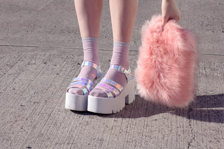 kayla hadlington feet 5