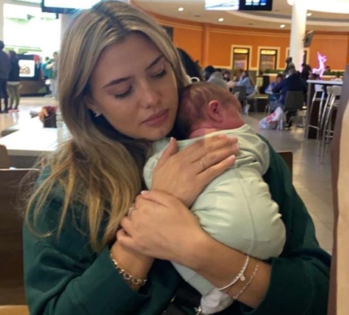 kayla simpson feet 2