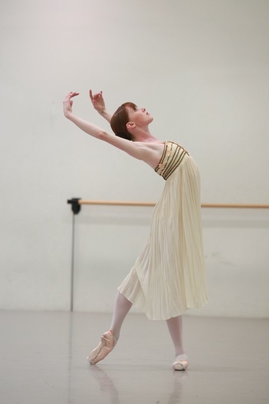 kayla whitelock feet 4