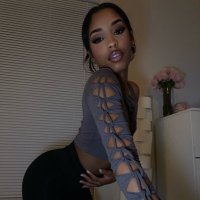 kaylan mahomes feet 6