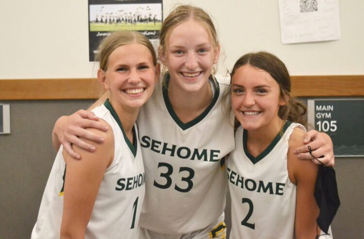 kaylee garrison feet