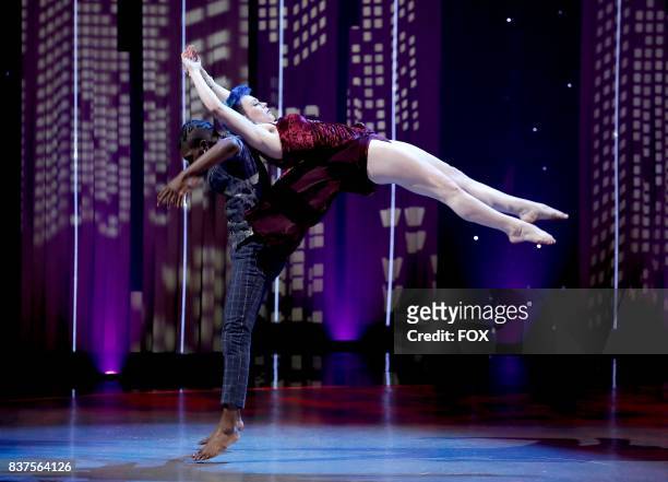 kaylee millis feet 5