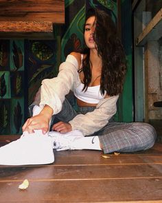 kaylee pereira feet 3