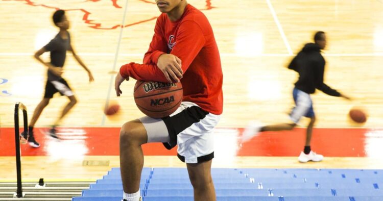 kaylen daniels feet 3