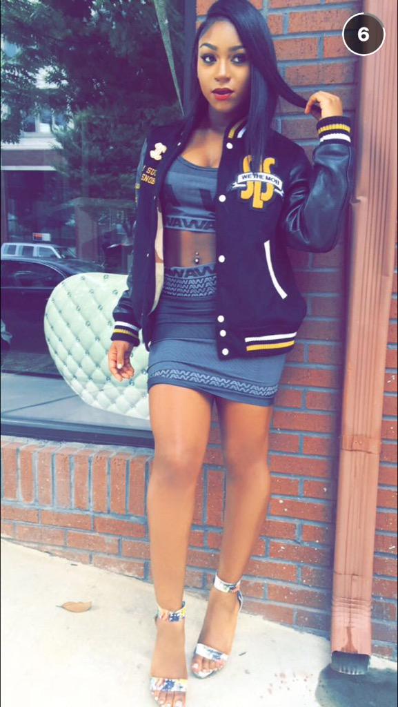 kaytlyn stewart feet 3