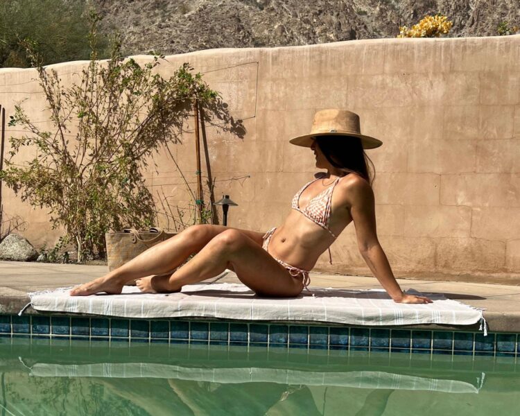 kaytlyn stewart feet 6