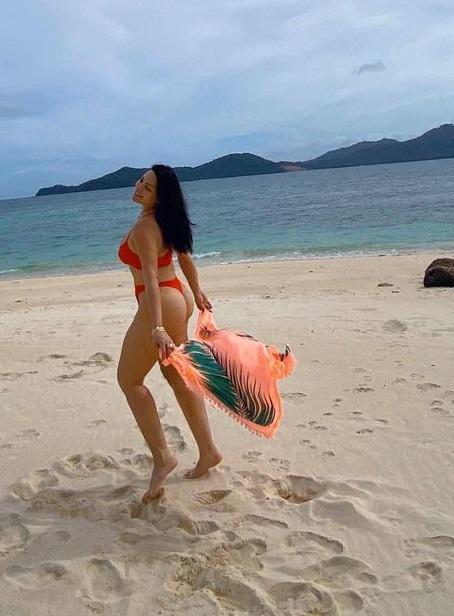 kc concepcion feet 5