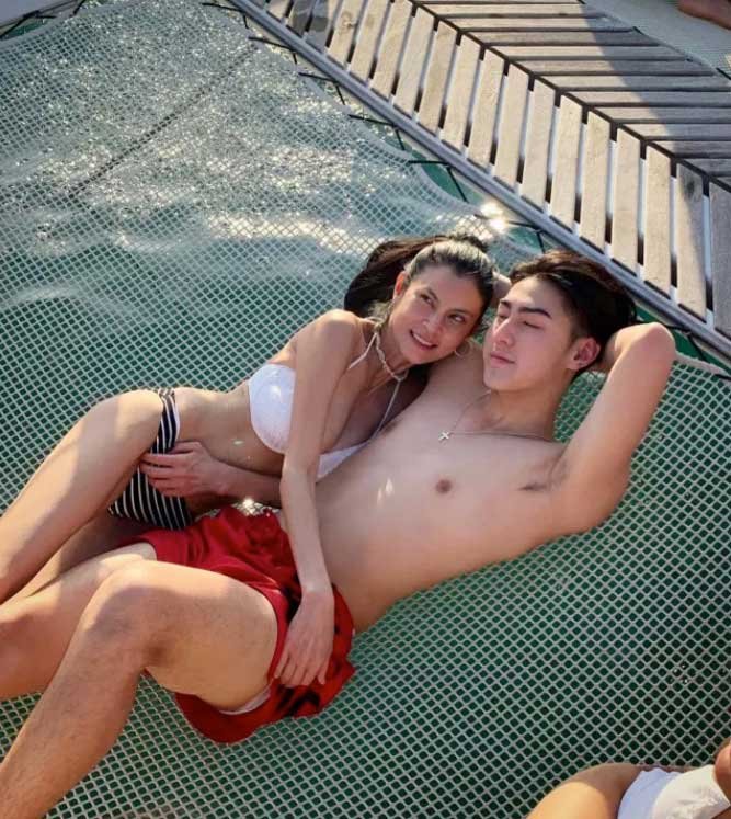 kejmanee pichaironnarongsongkhram feet 1