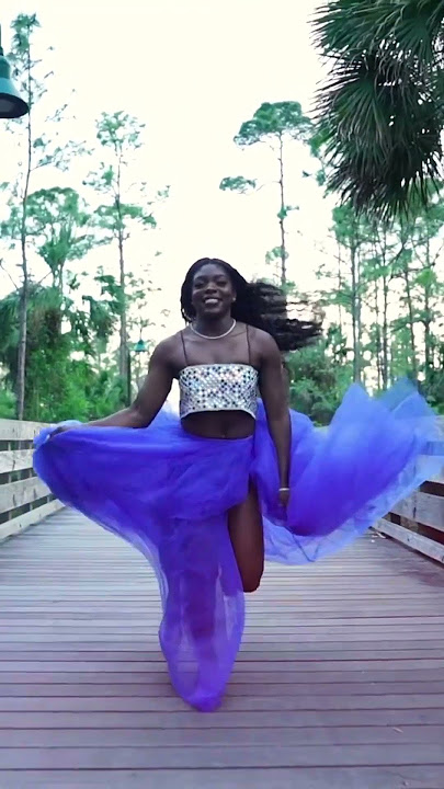 kelanis smith feet 1